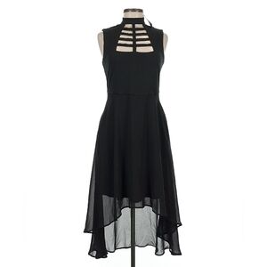 Hot Topic Black Sleeveless Dress